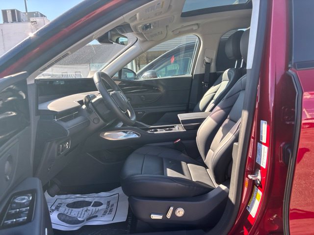 New 2026 Lincoln Nautilus Premier w/ Equipment Group 102A AWD/4WD image 10