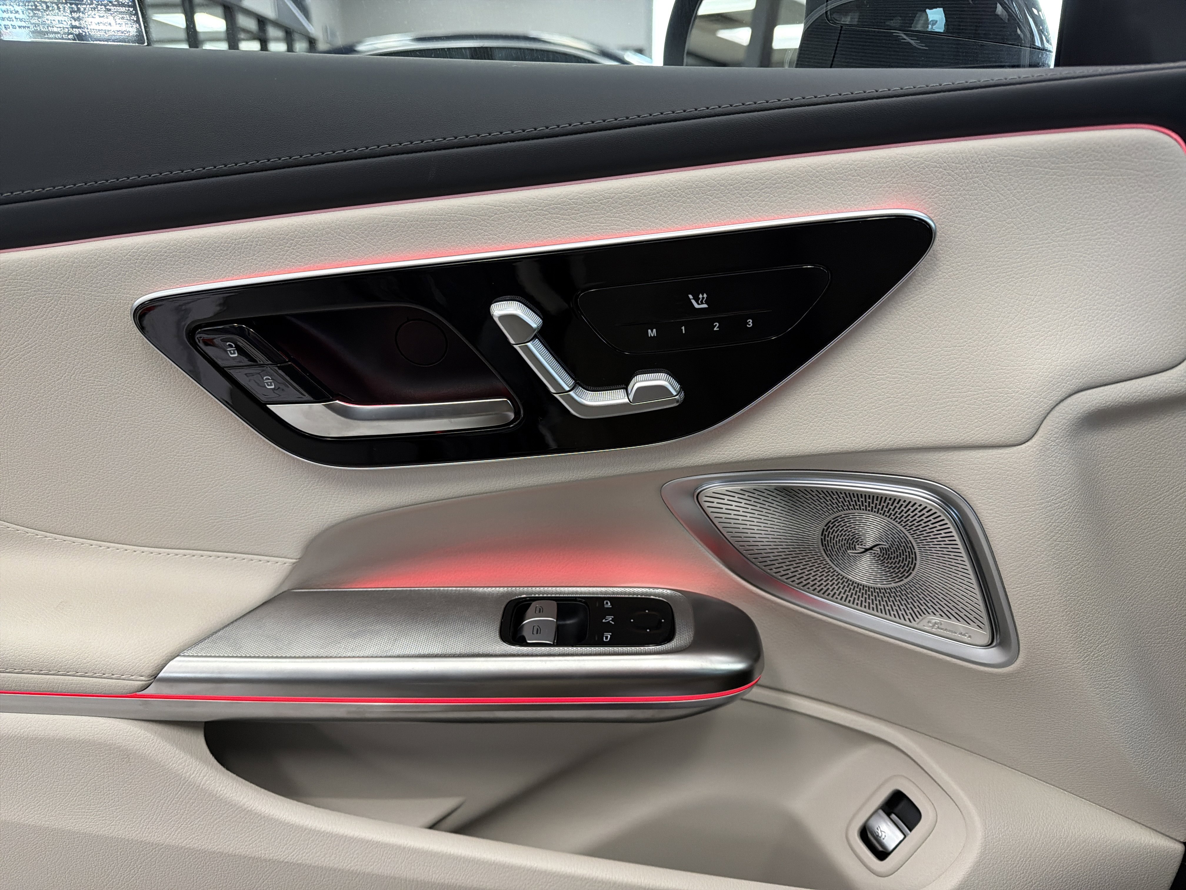 New 2026 Mercedes-Benz CLE 300 4MATIC Coupe image 11