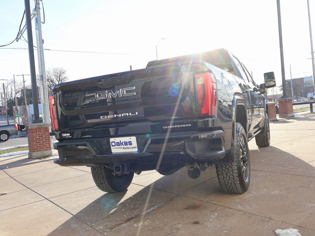 Used 2024 GMC Sierra 2500 Denali Ultimate w/ Max Trailering Package image 7