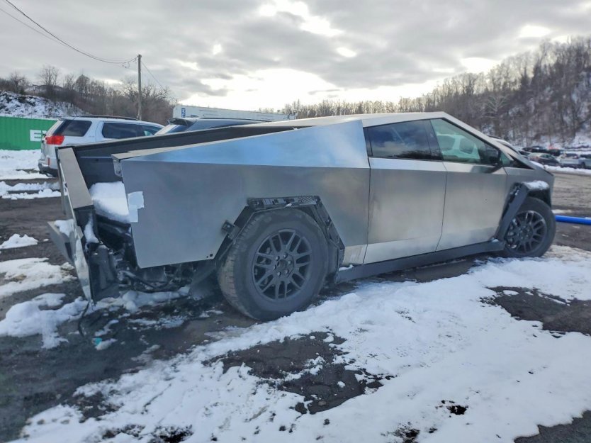 Used 2025 Tesla Cybertruck Cyberbeast image 5