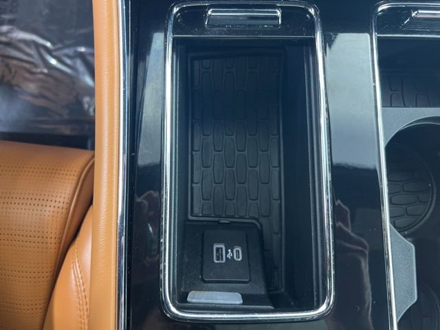 Certified 2023 Lincoln Aviator Black Label w/ Class IV Trailer Tow Package image 24