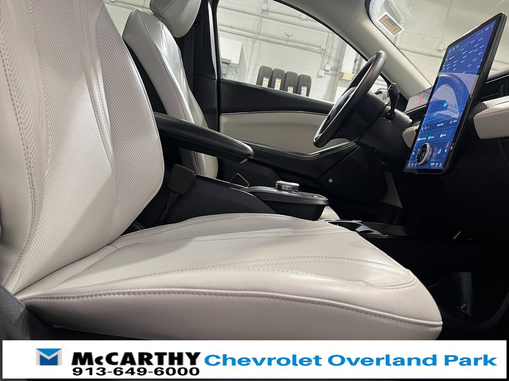 Used 2022 Ford Mustang Mach-E Premium image 32