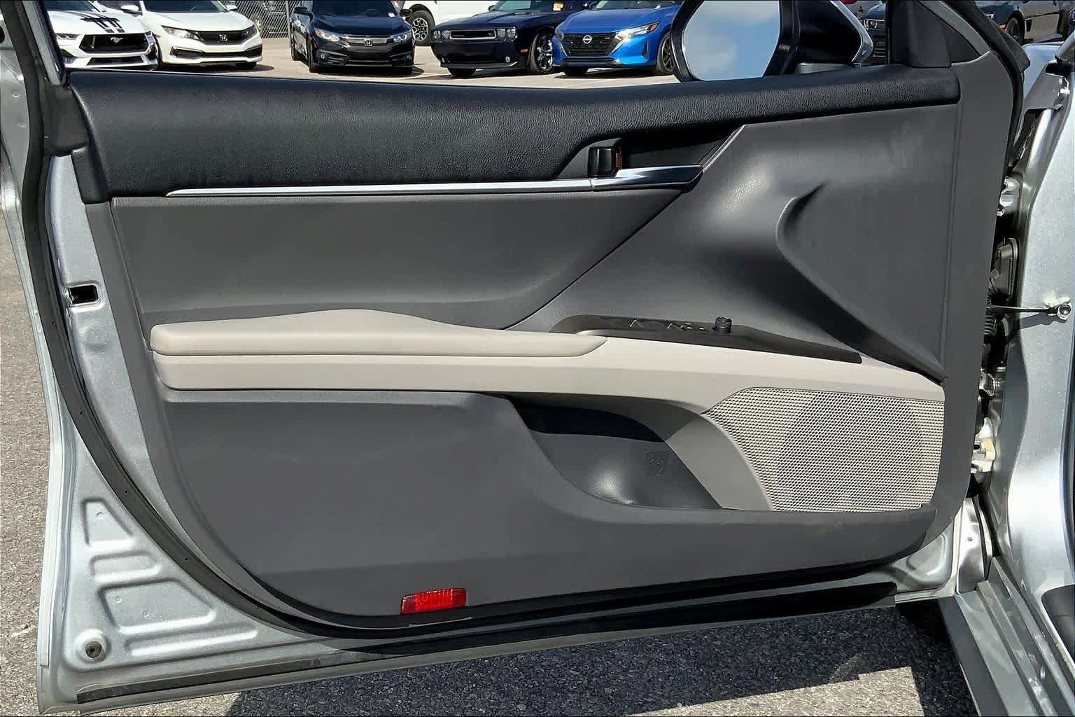 Used 2023 Toyota Camry LE FWD image 21
