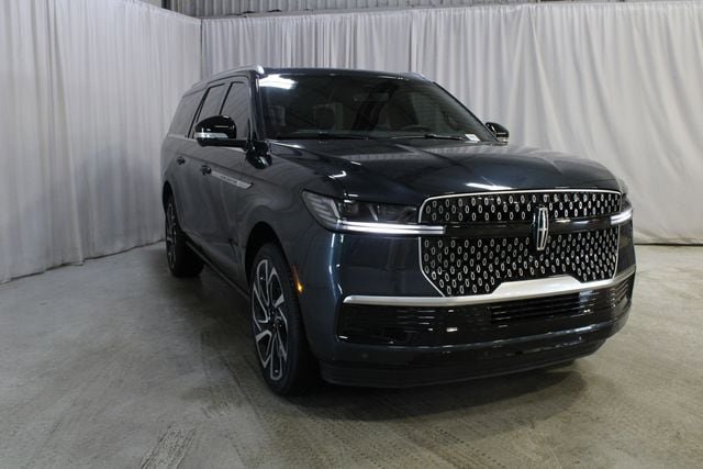 New 2026 Lincoln Navigator L Reserve AWD/4WD image 63