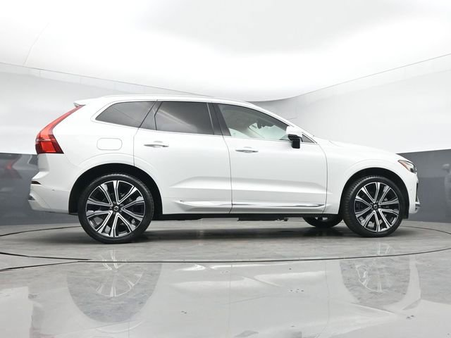 Used 2023 Volvo XC60 B5 Ultimate image 42