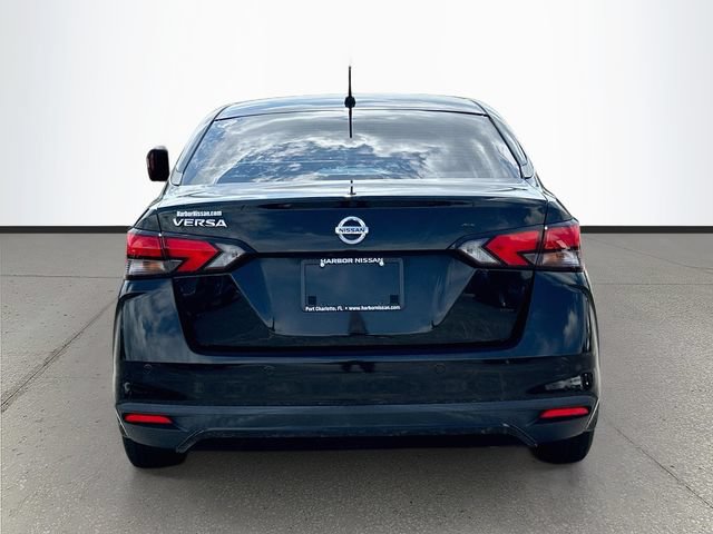 Certified 2021 Nissan Versa S FWD image 24