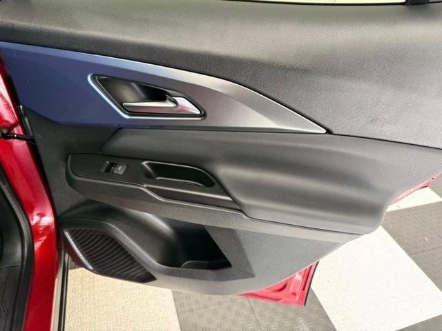 Used 2024 Chevrolet Equinox EV LT AWD/4WD image 25