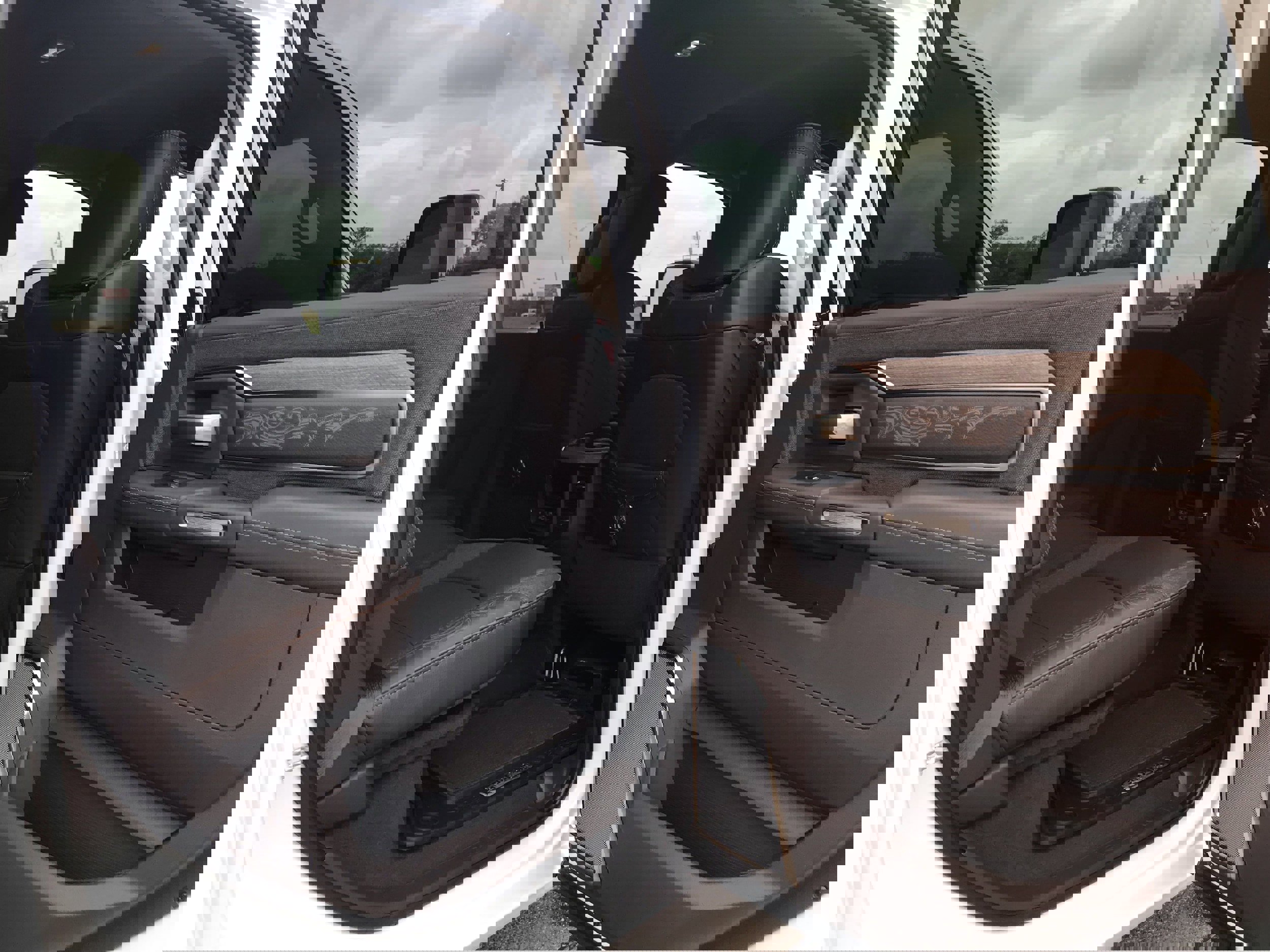 New 2025 RAM 2500 Limited image 17