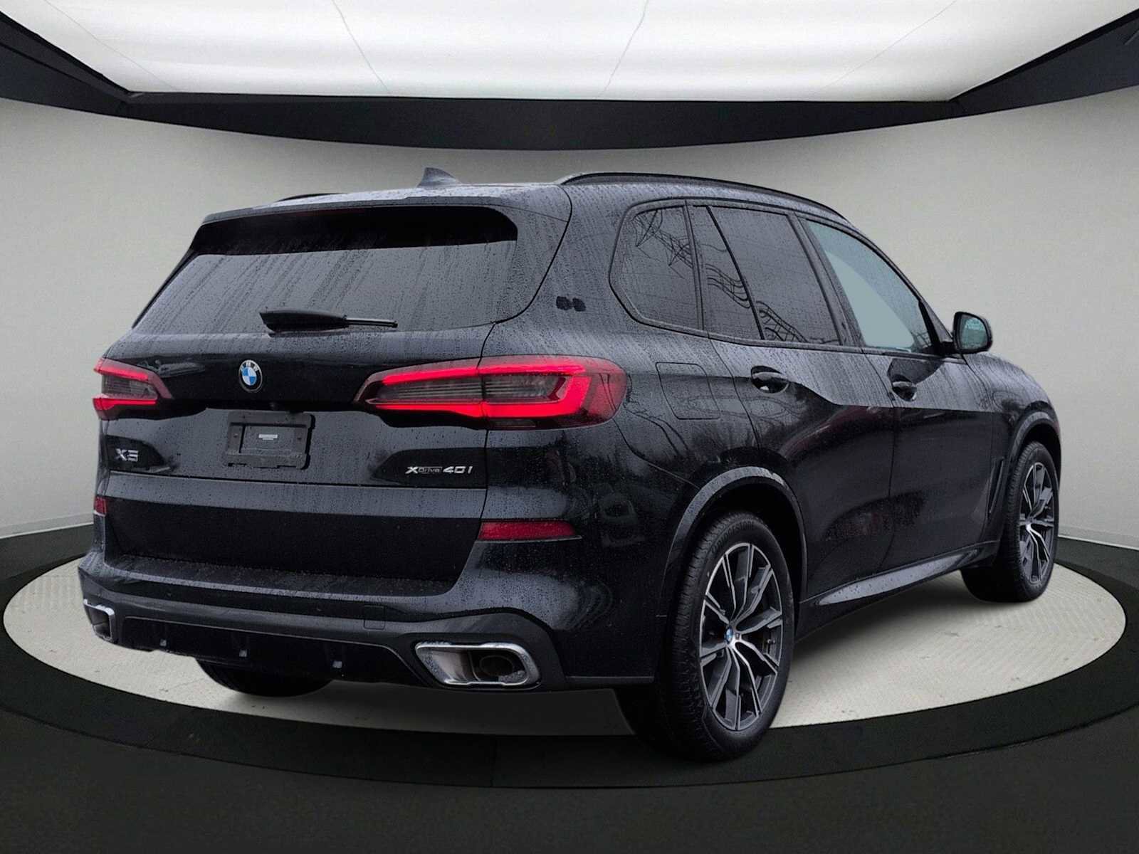 Certified 2023 BMW X5 xDrive40i w/ M Sport Package image 8