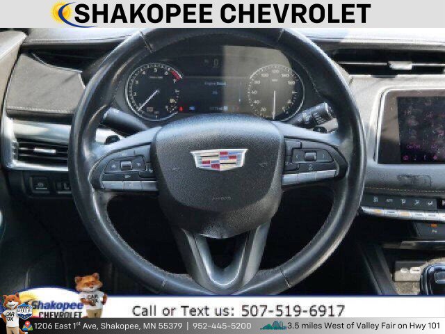 Used 2020 Cadillac XT4 Premium Luxury image 14