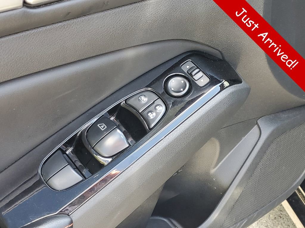 Used 2024 Nissan Altima 2.5 SR AWD/4WD image 21