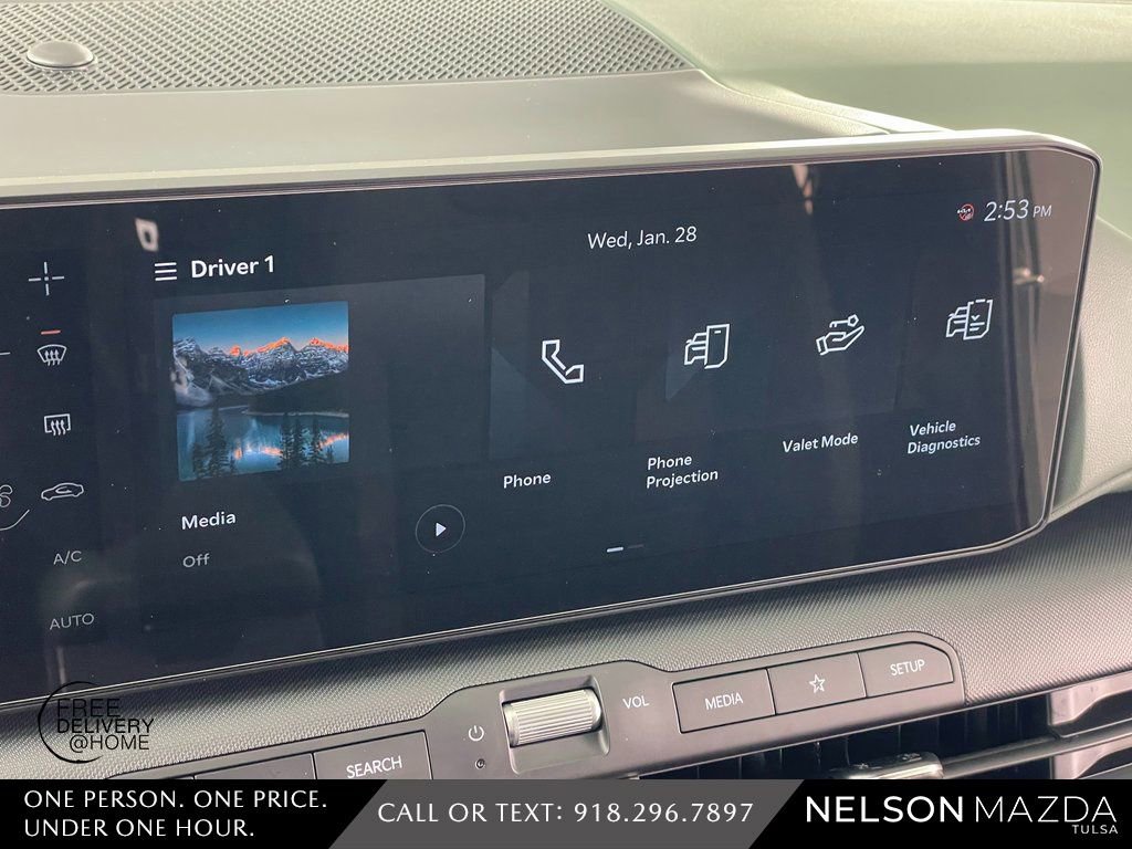 Used 2025 Kia K4 EX image 28