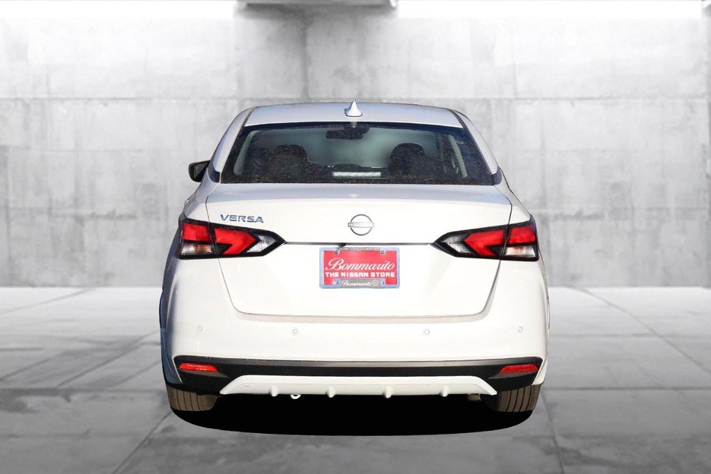 New 2025 Nissan Versa SV w/ Trunk Package image 6