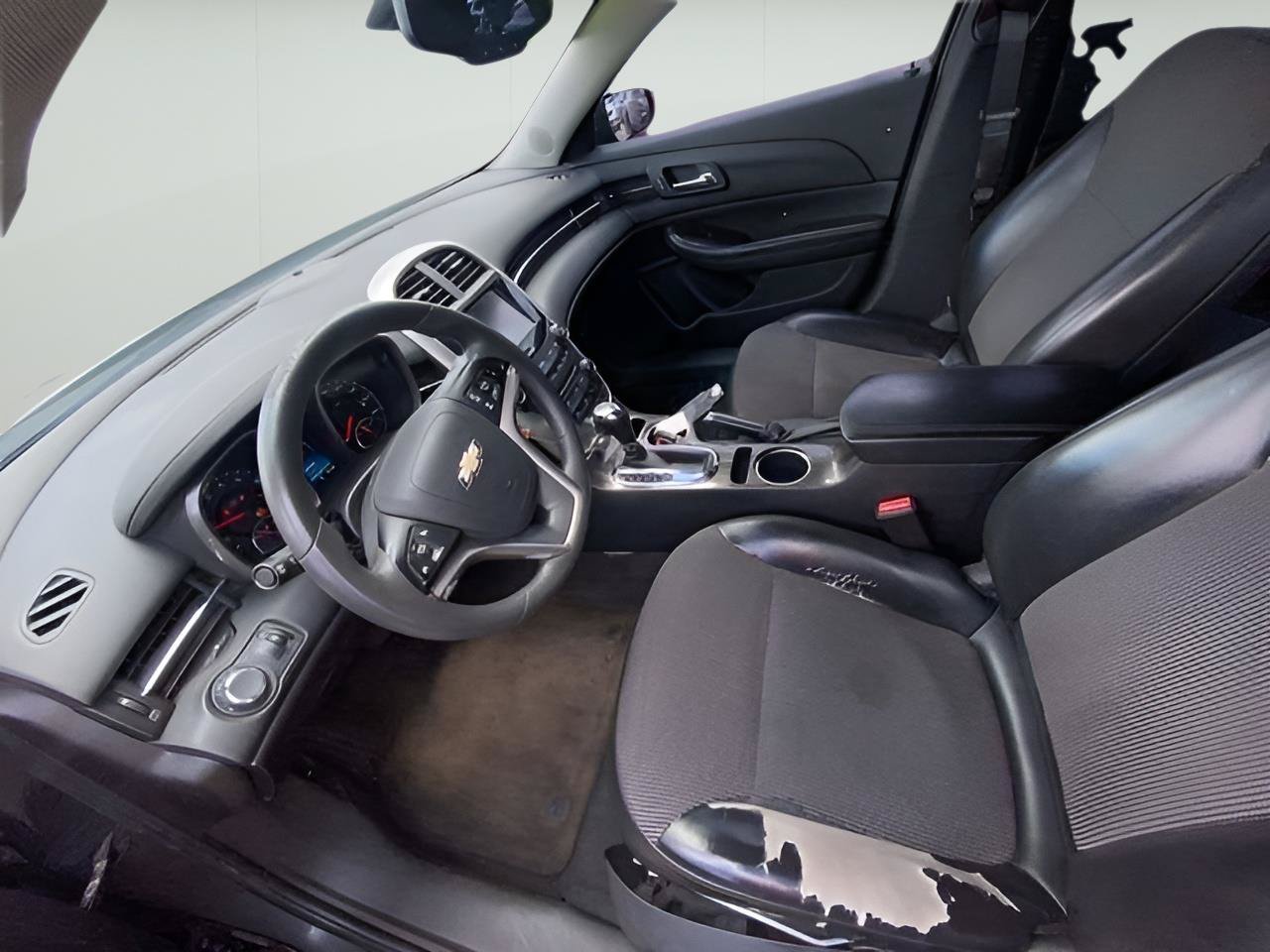 Used 2015 Chevrolet Malibu LT w/ Power Convenience Package FWD image 19