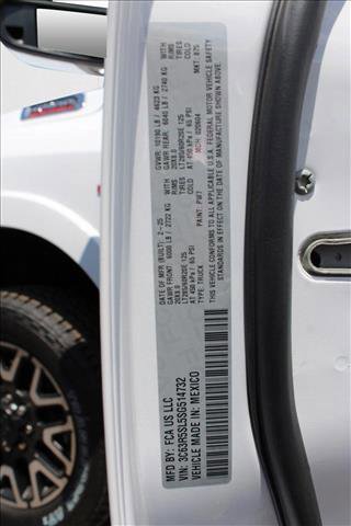 New 2025 RAM 2500 Limited image 21