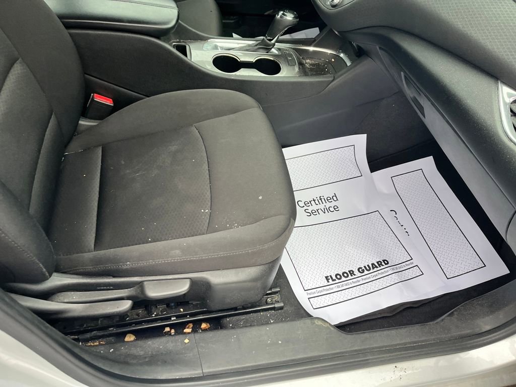 Used 2019 Chevrolet Malibu LT image 23