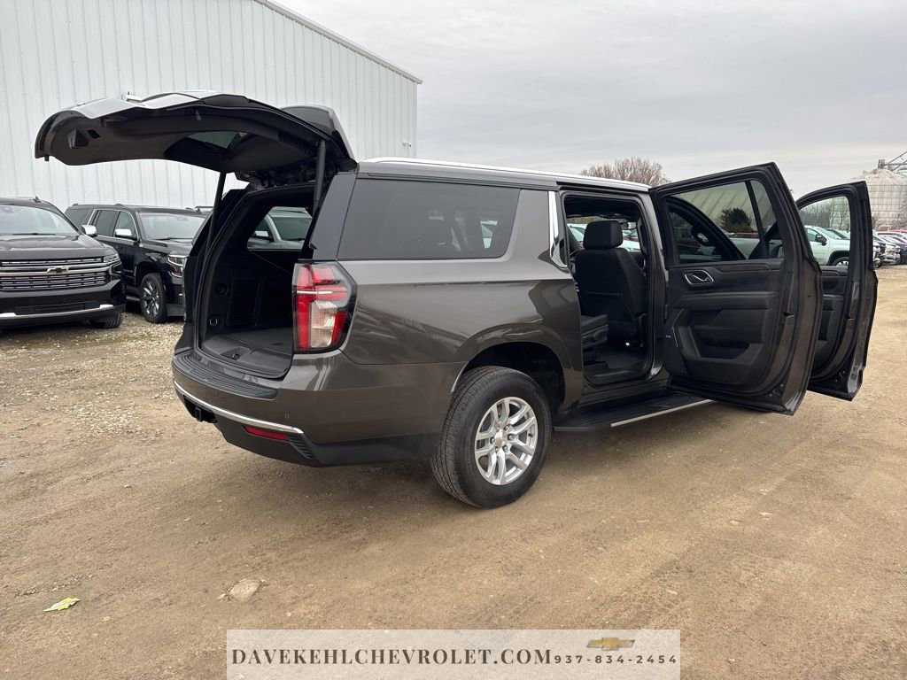 Certified 2021 Chevrolet Suburban LT w/ Luxury Package image 34