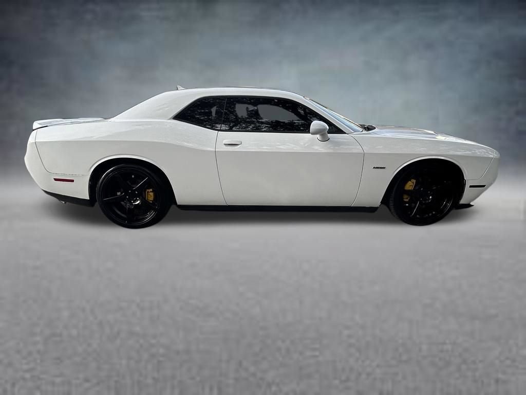 Used 2016 Dodge Challenger R/T Plus RWD image 3