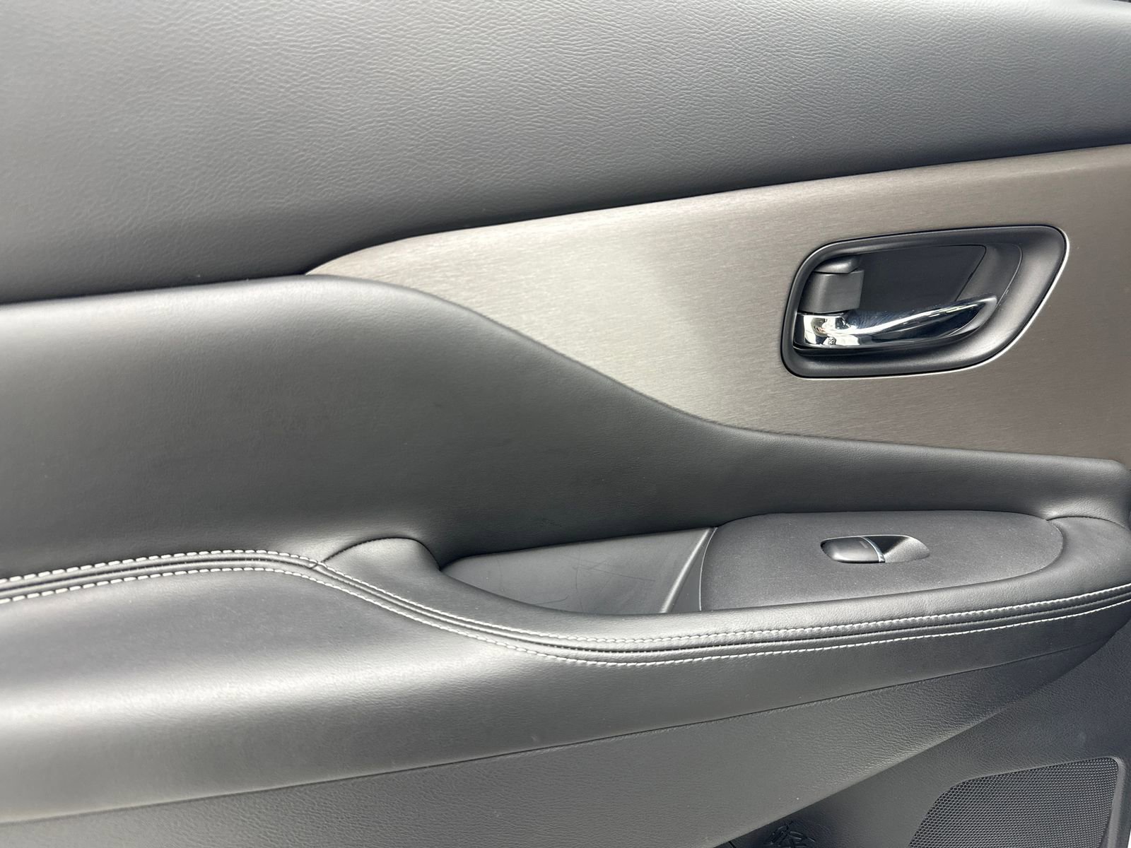 Used 2023 Nissan Murano SL w/ SL Moonroof Package image 40