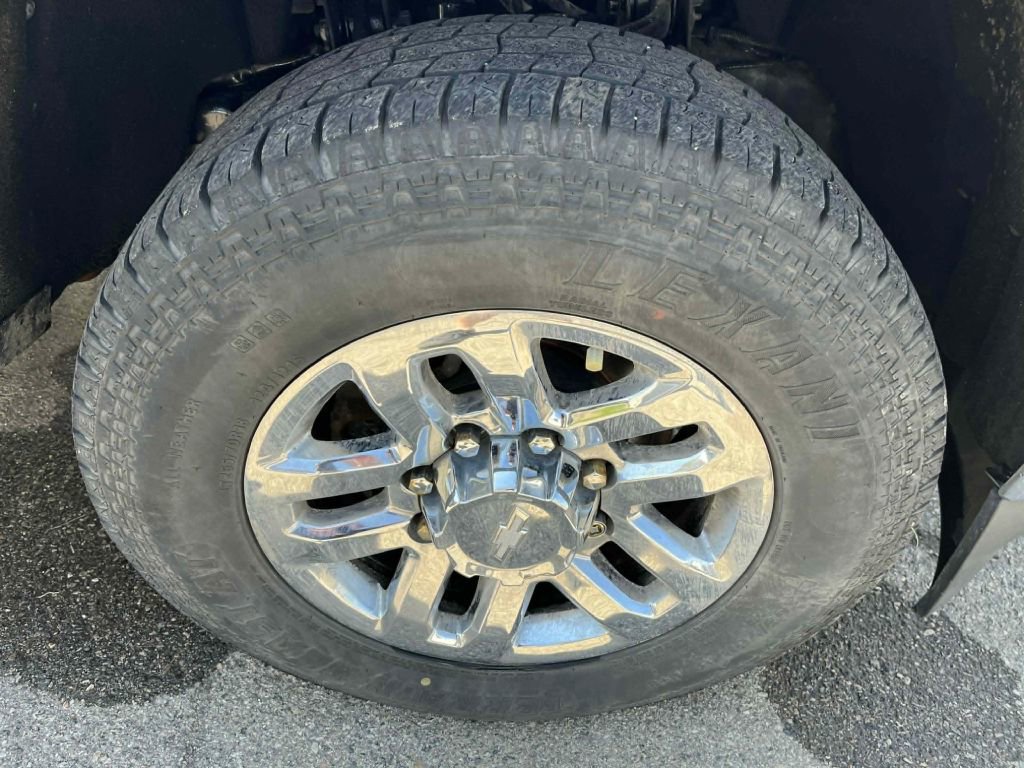 Used 2018 Chevrolet Silverado 3500 LTZ w/ Duramax Plus Package AWD/4WD image 13