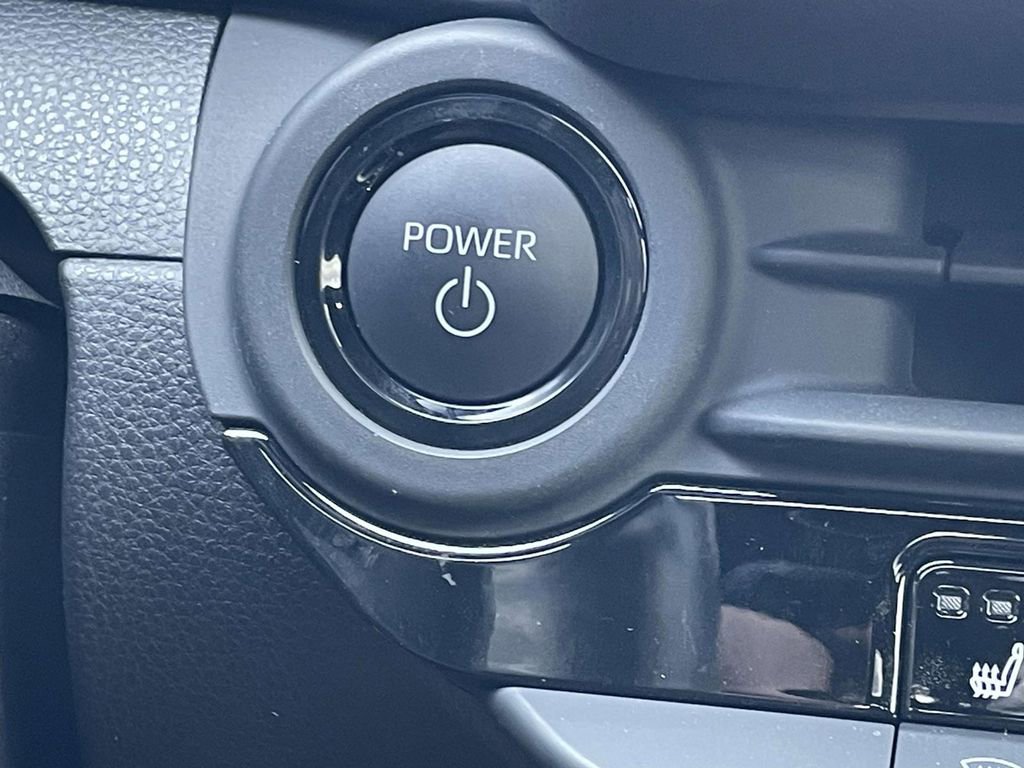 Used 2025 Toyota Crown Signia w/ Advanced Technology Package AWD/4WD image 37