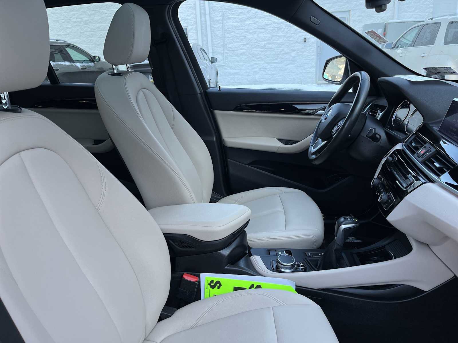 Used 2018 BMW X1 xDrive28i w/ Premium Package image 28