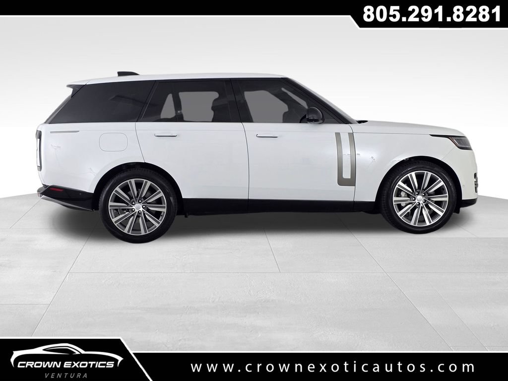 Used 2023 Land Rover Range Rover SE AWD/4WD image 8