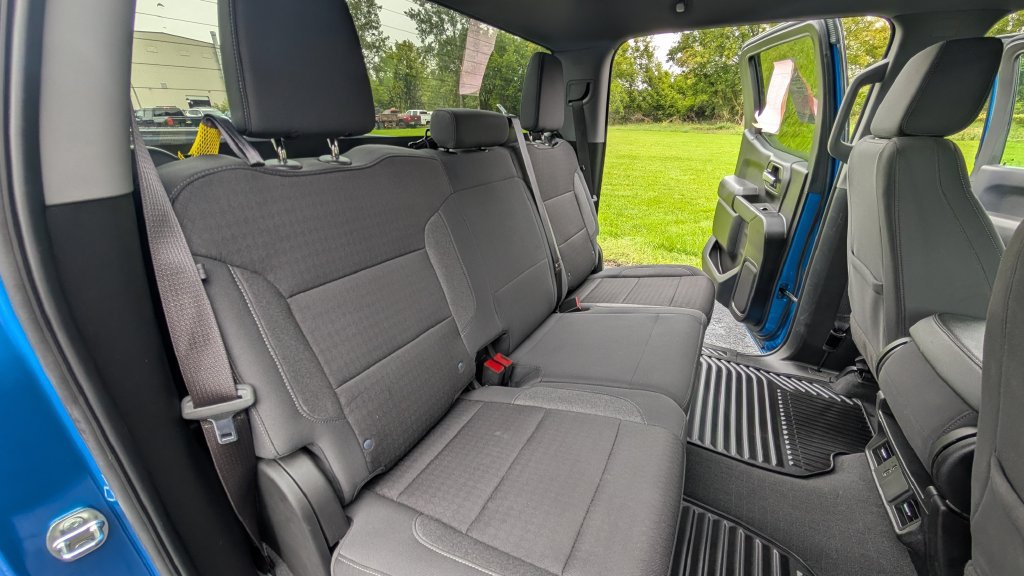 Used 2024 Chevrolet Silverado 1500 Custom AWD/4WD image 18