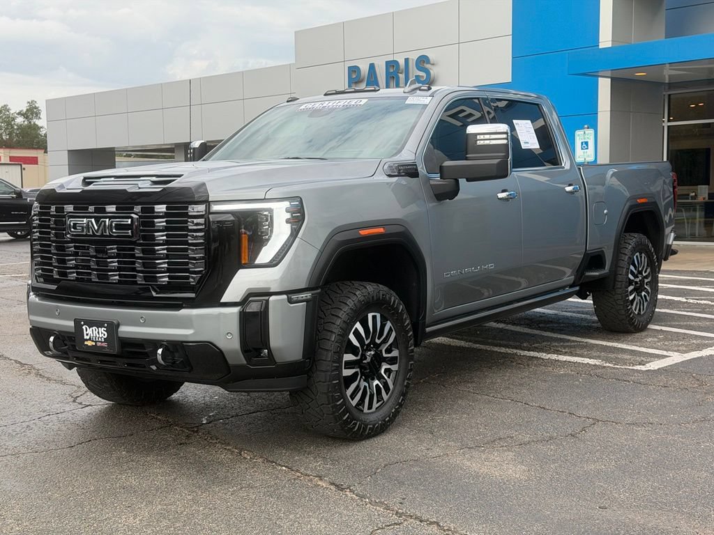 Used 2025 GMC Sierra 2500 Denali Ultimate AWD/4WD image 3
