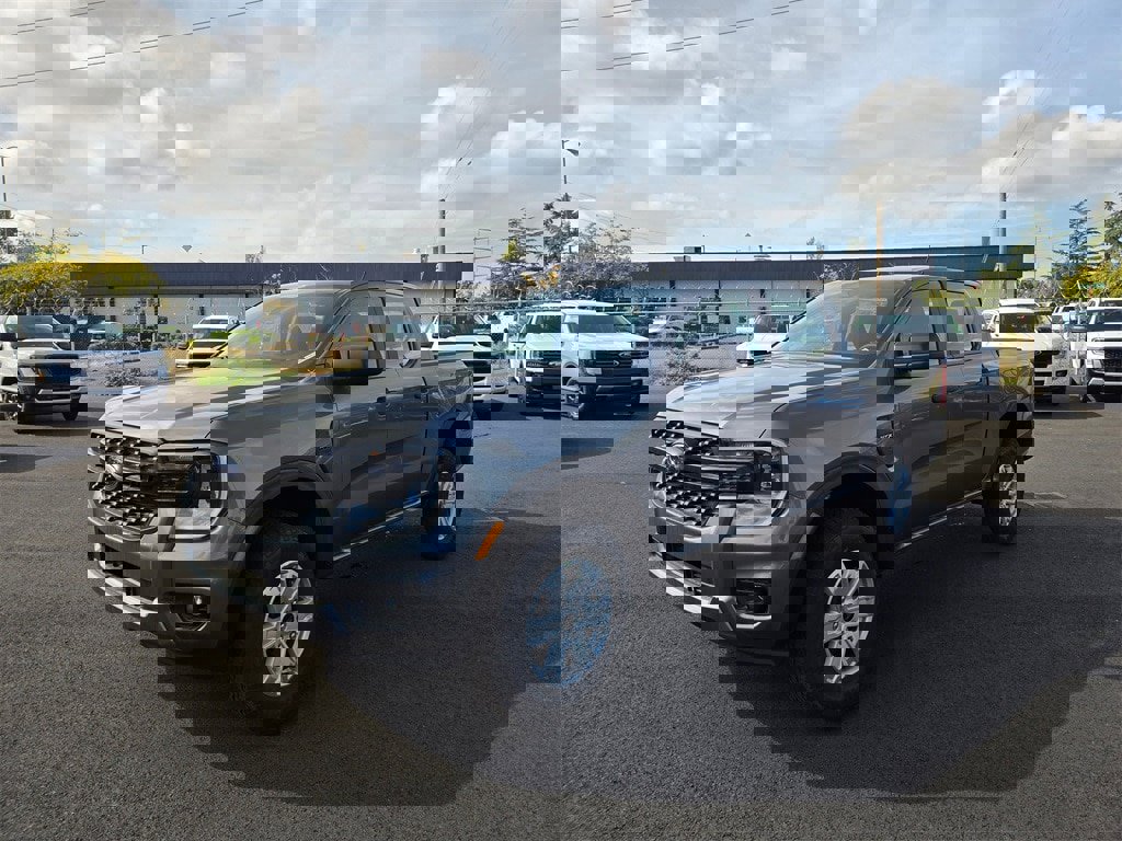 New 2025 Ford Ranger XL