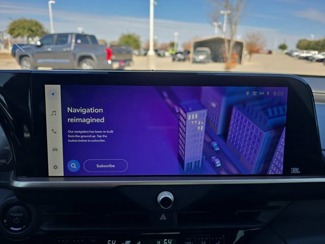 Used 2023 Toyota Crown Limited image 21