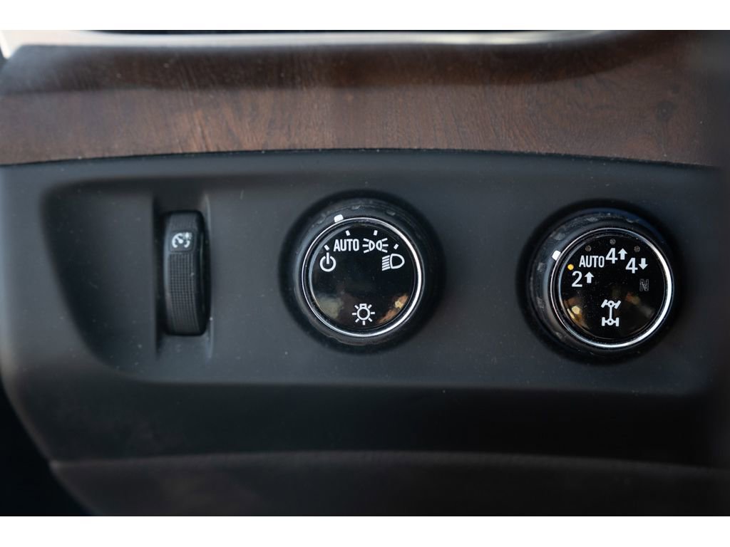 Used 2019 Cadillac Escalade Luxury image 30