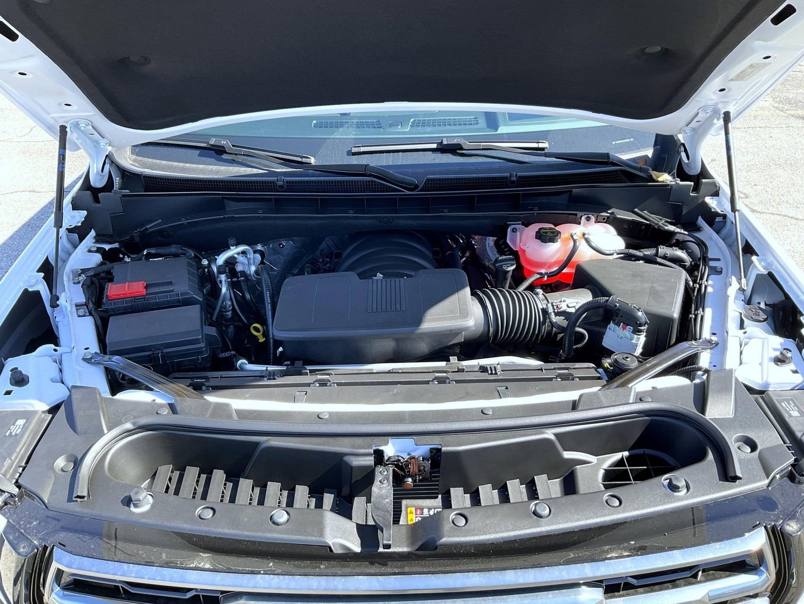 New 2026 GMC Yukon XL AT4 w/ AT4 Premium Plus Package image 27