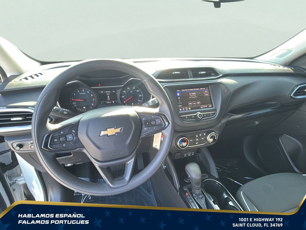 Used 2022 Chevrolet TrailBlazer LS FWD image 14