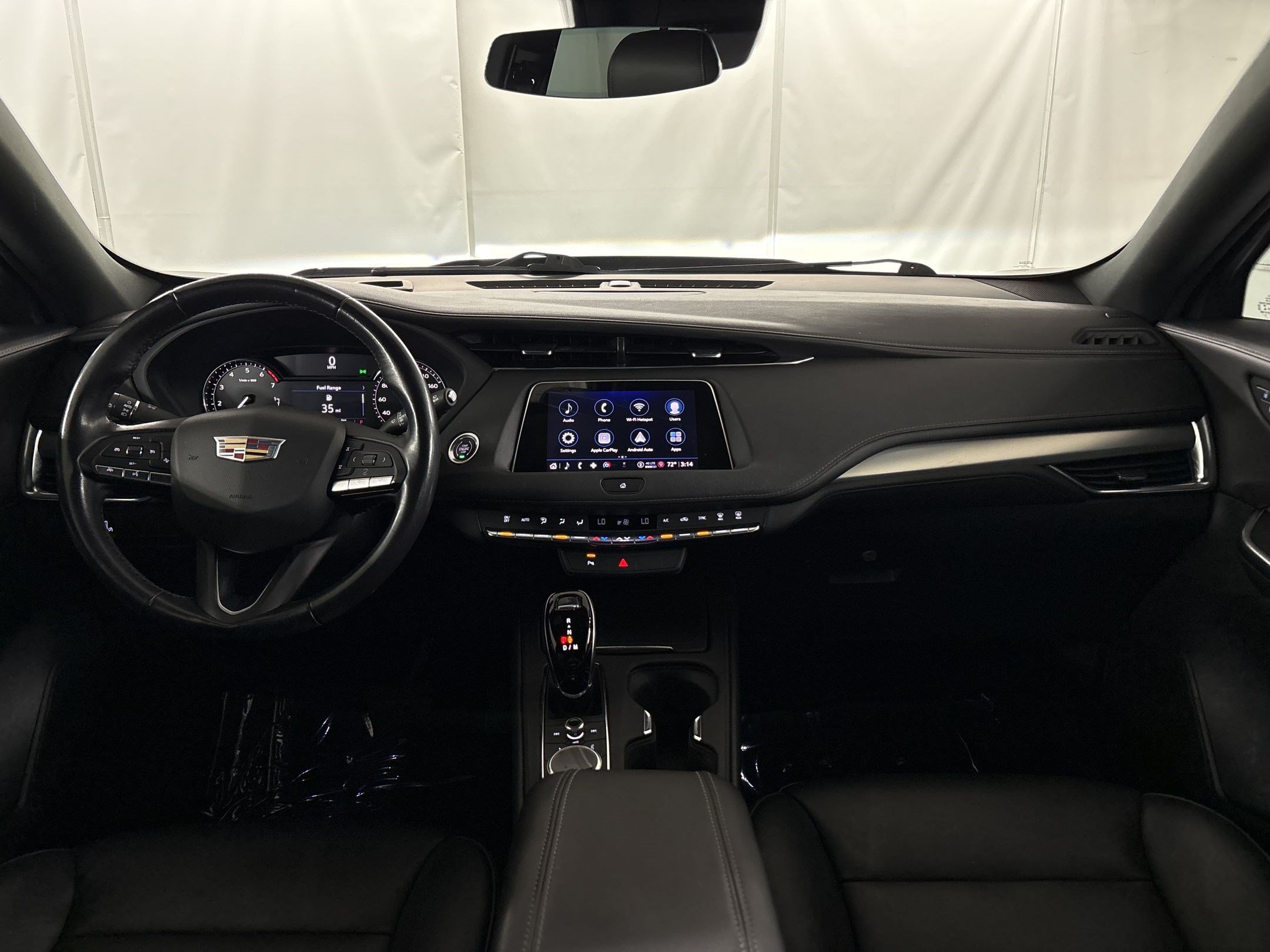 Used 2022 Cadillac XT4 Premium Luxury w/ Safety Alert Package AWD/4WD image 16