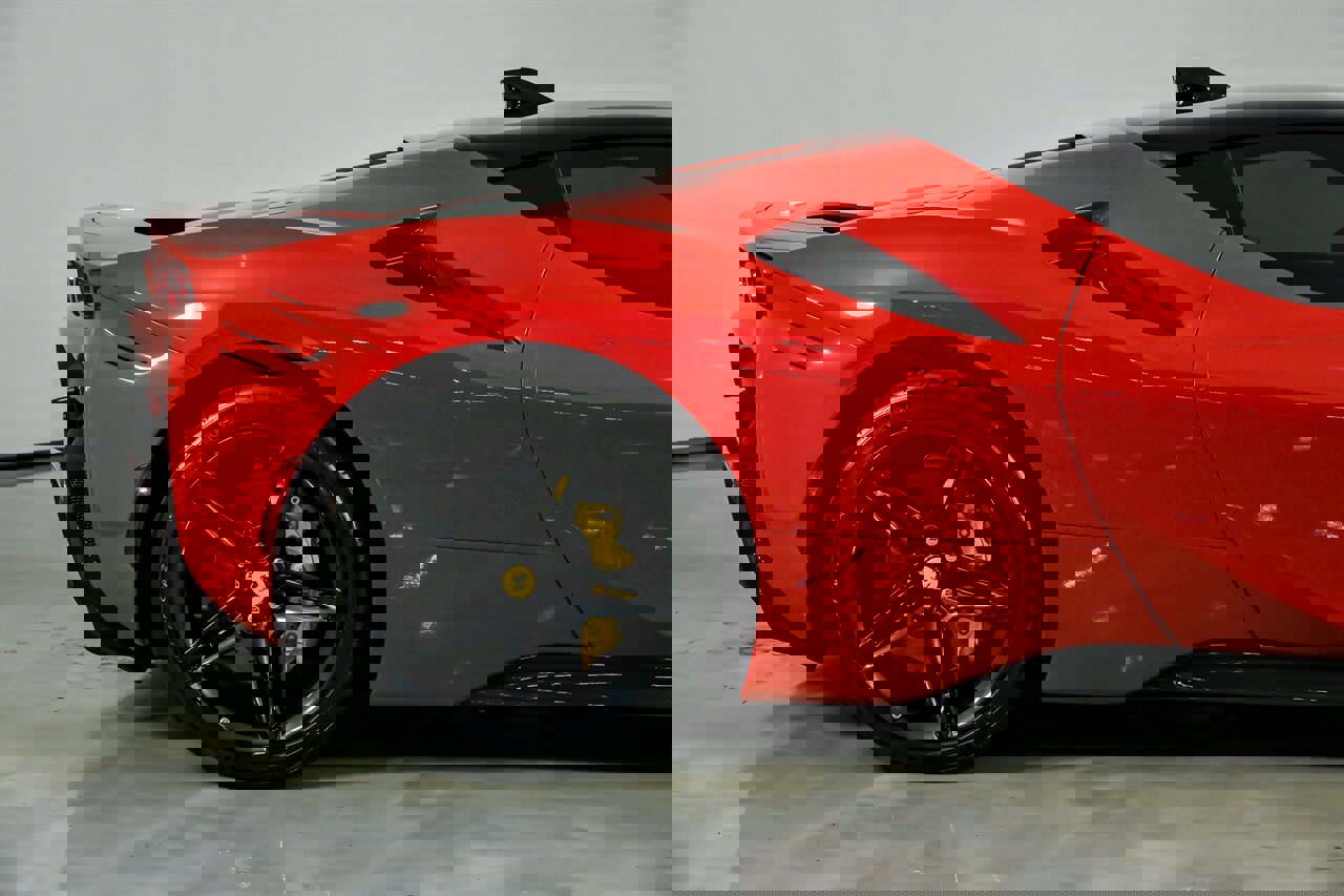 Used 2023 Ferrari SF90 Stradale image 13