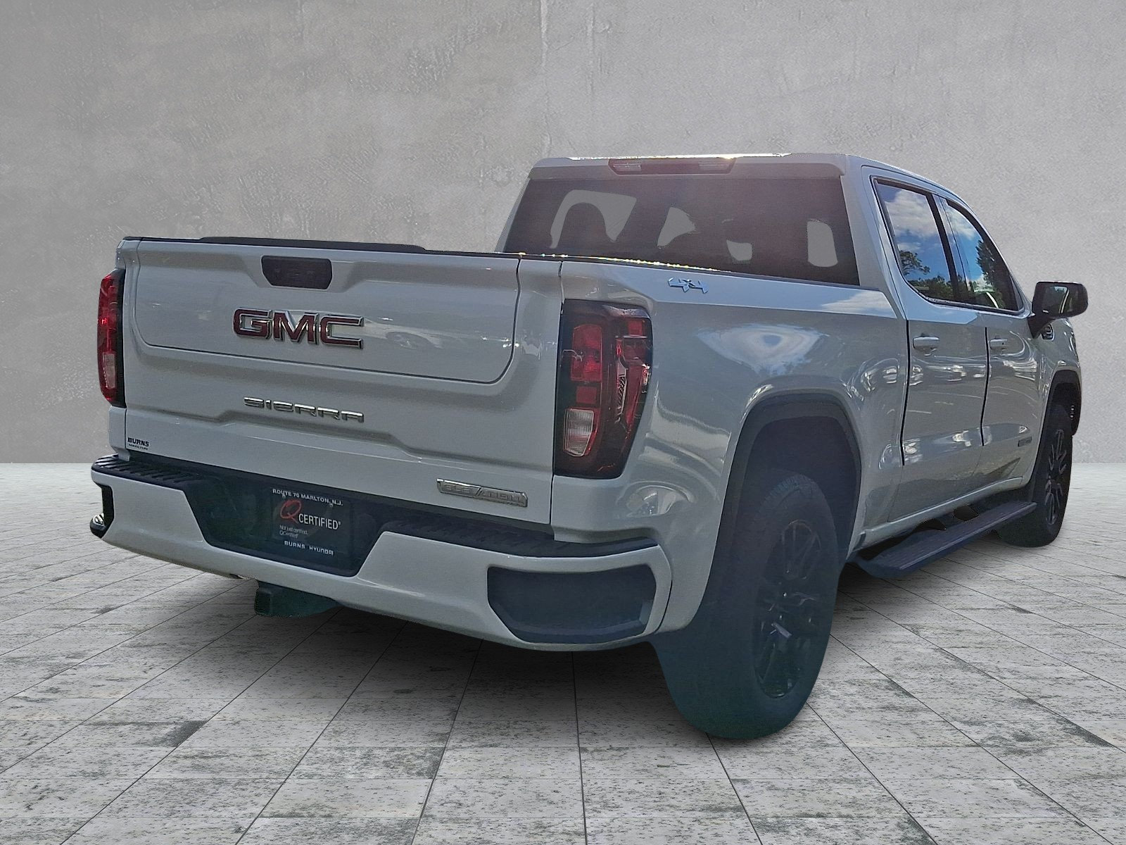 Used 2026 GMC Sierra 1500 Elevation AWD/4WD image 4