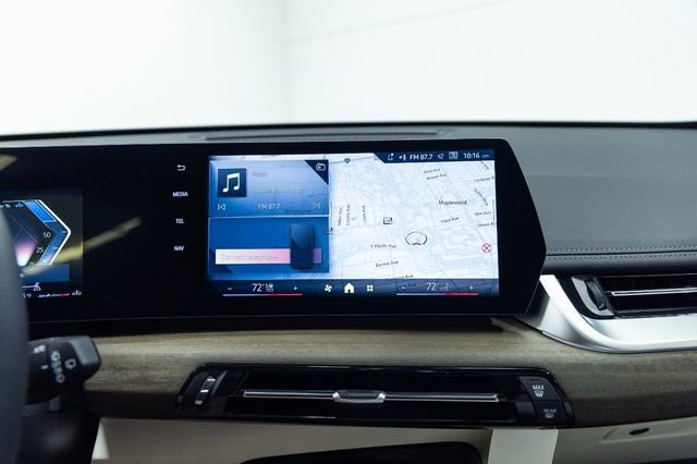 New 2026 BMW X1 xDrive28i AWD/4WD image 19