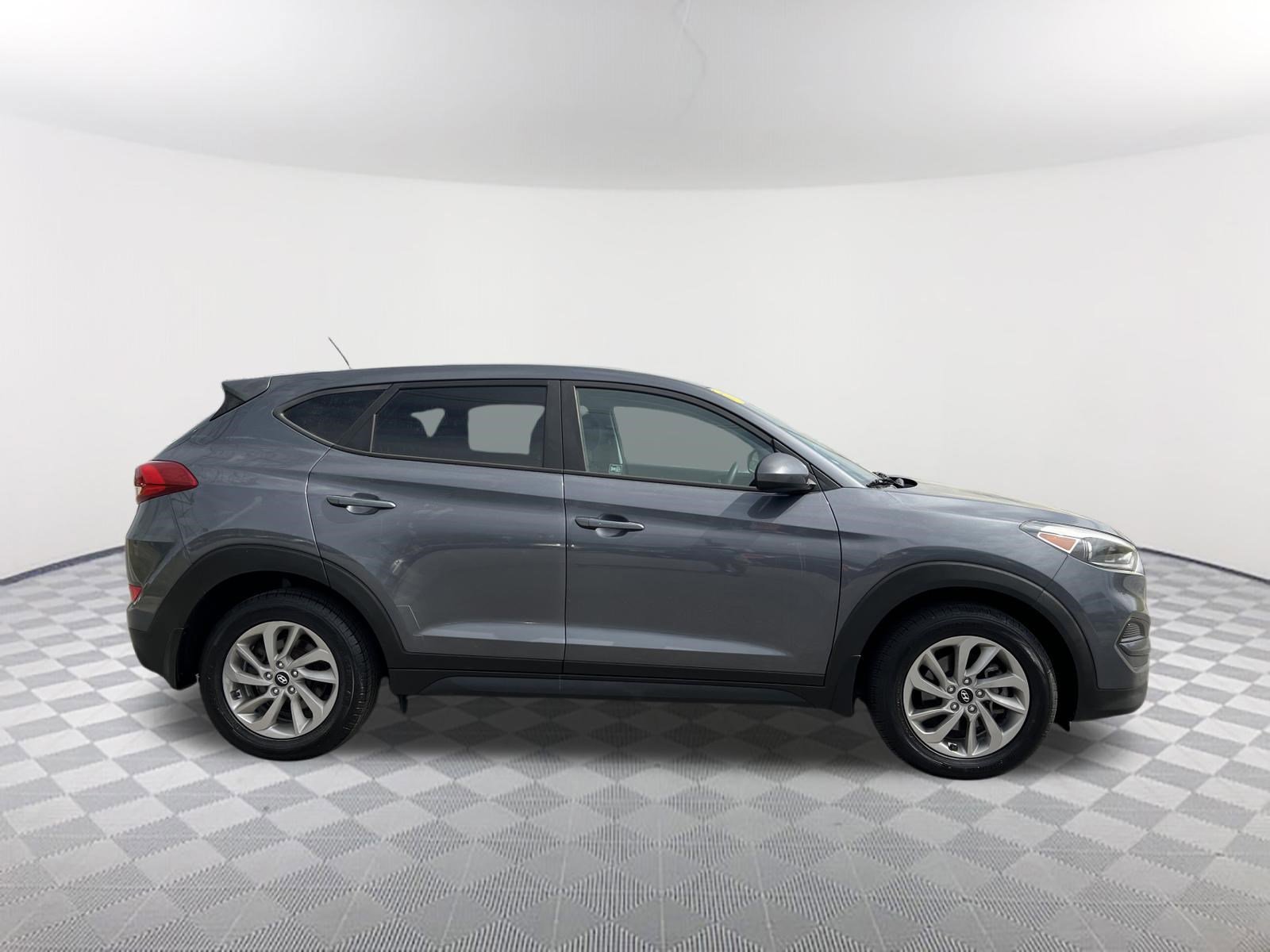 Used 2017 Hyundai Tucson SE FWD image 6