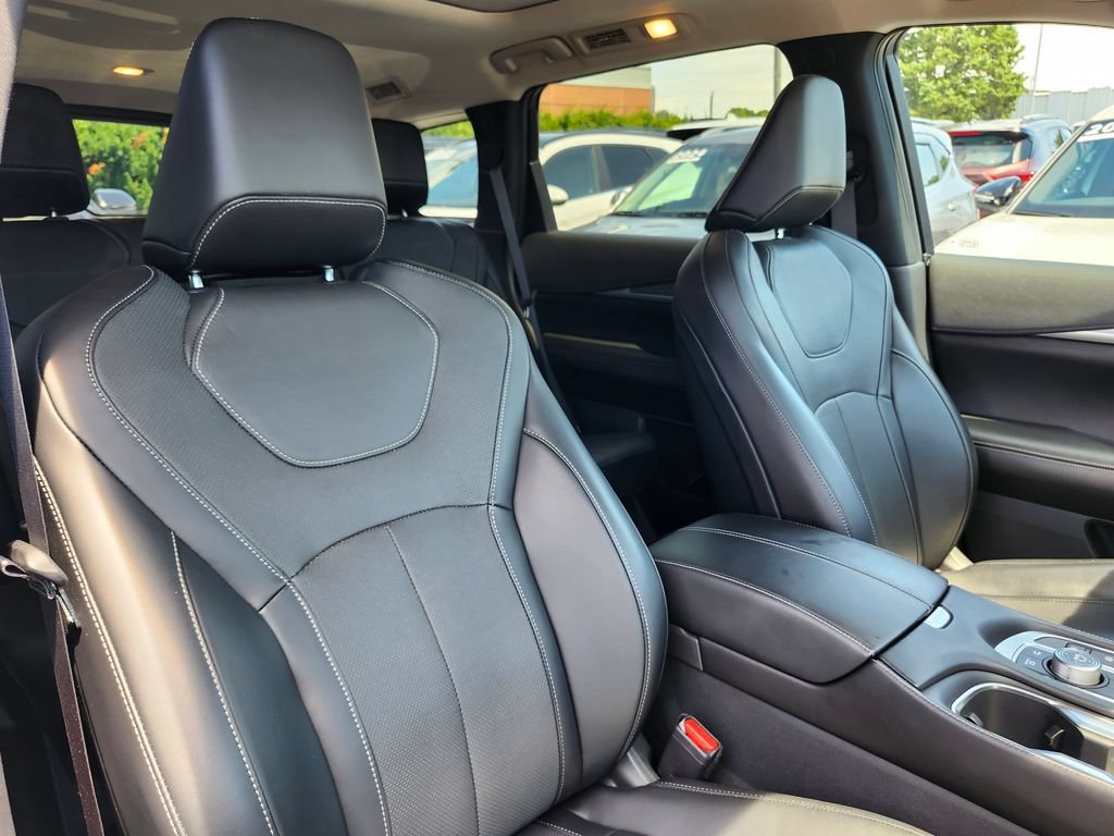 Used 2023 INFINITI QX60 Luxe AWD/4WD image 12