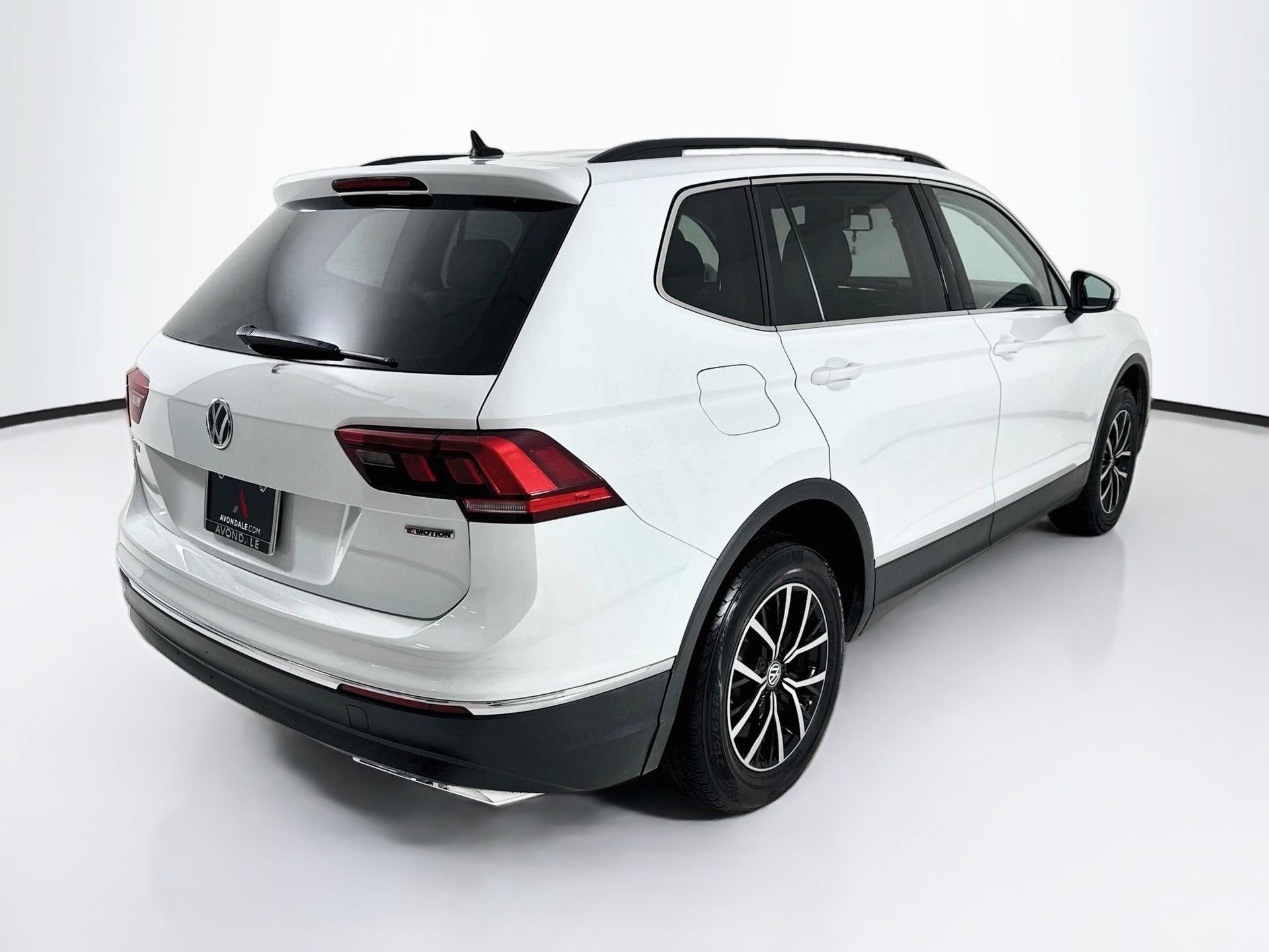 Used 2021 Volkswagen Tiguan SE AWD/4WD image 8
