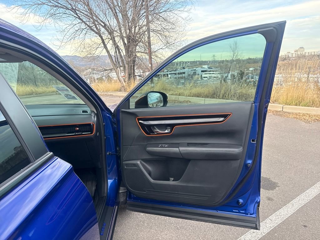 Used 2025 Honda CR-V EX-L image 28