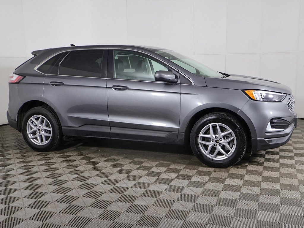 Used 2024 Ford Edge SEL image 15
