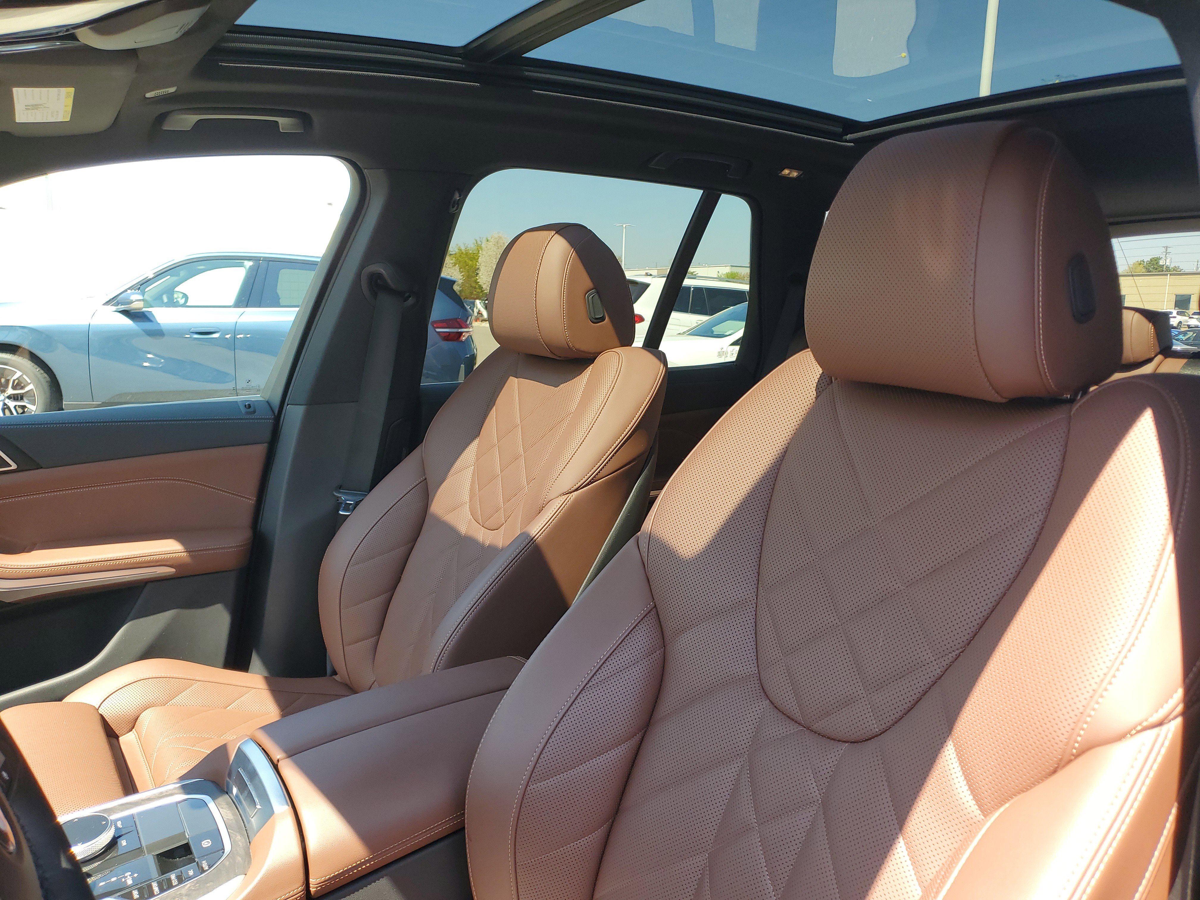 Certified 2023 BMW X5 xDrive40i w/ Premium Package AWD/4WD image 7
