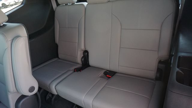 Certified 2026 GMC Acadia Elevation w/ Elevation Premium Package FWD image 30