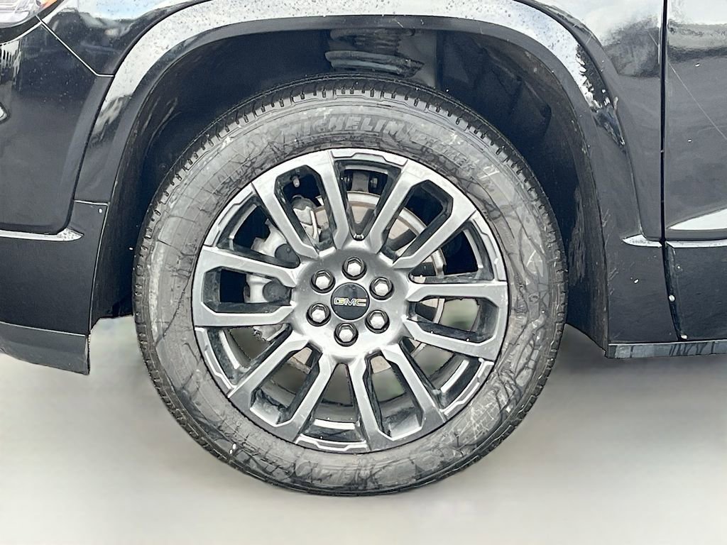Used 2023 GMC Acadia Denali w/ Black Diamond Edition AWD/4WD image 32