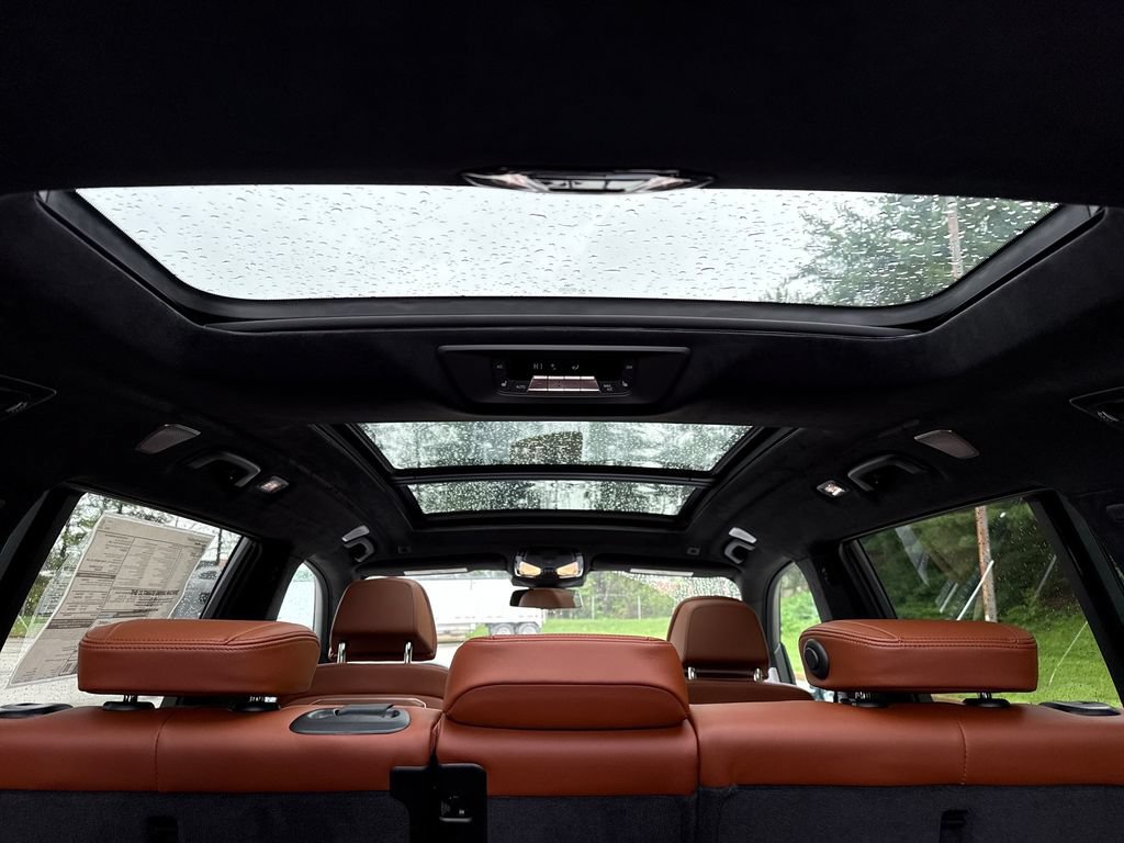 New 2026 BMW ALPINA XB7 AWD/4WD image 23