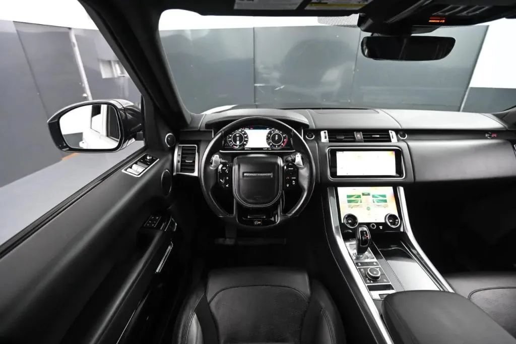 Used 2022 Land Rover Range Rover Sport SVR AWD/4WD image 27