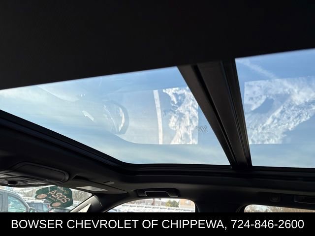 Certified 2024 Chevrolet Suburban High Country image 11