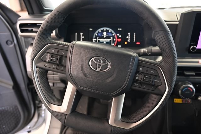 New 2026 Toyota Tacoma SR5 AWD/4WD image 22